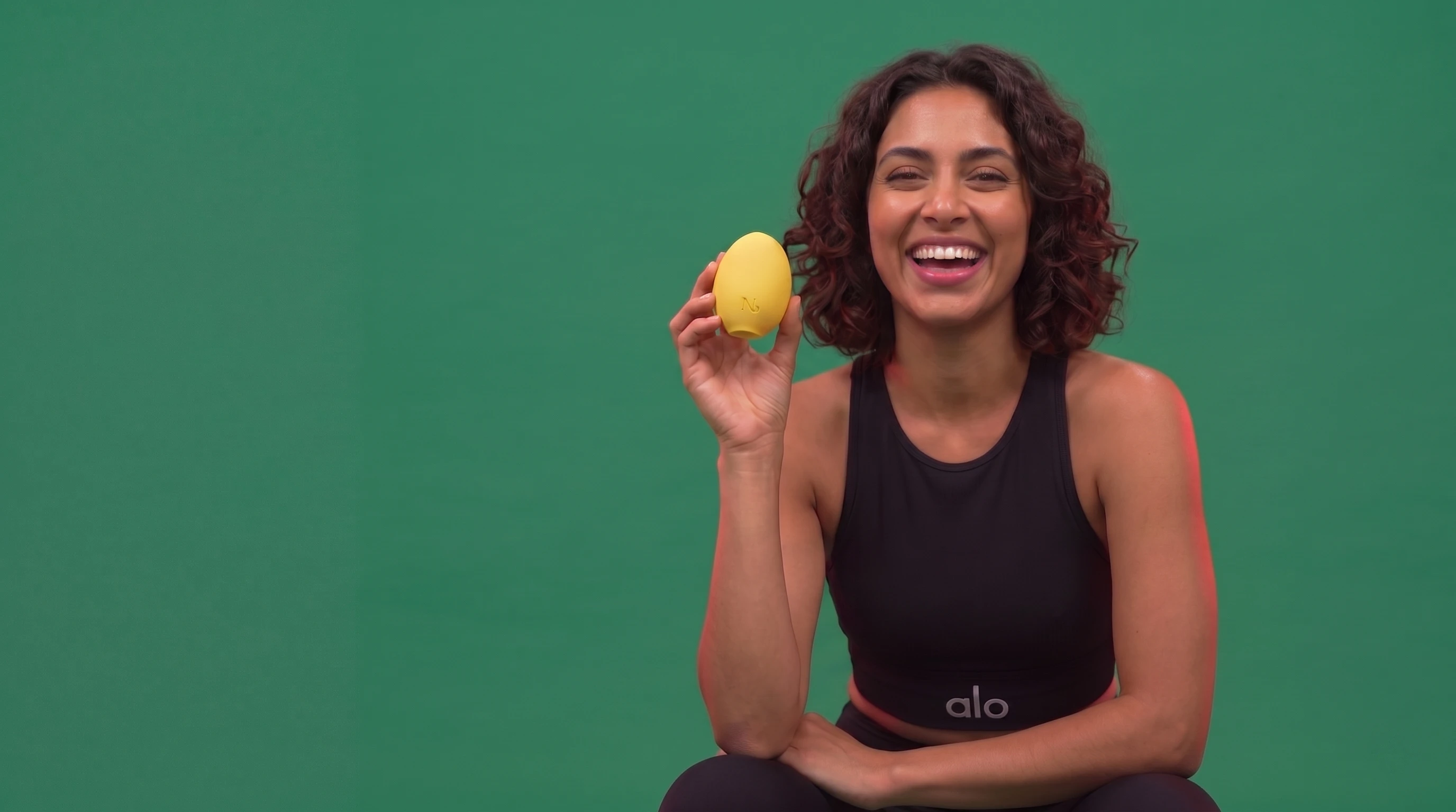 Lemon Toys clitoral vibrator lifestyle